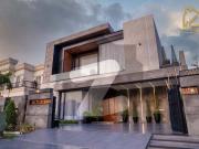 Owner Needy Sale This House Going To Abroad 1 Kanal Top...
