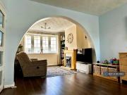 Rayfield Grove, Swindon, SN2 2 bed terraced house to...