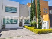 RCR Casa Amueblada Renta Refugio