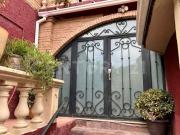 RCV 1464 Casa en Venta, 5 Recámaras en Col. Lázaro...