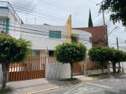 CASA EN VENTA LA JOYA