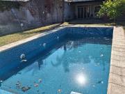 RD INMOBILIARIA VENDE Casa Quinta Seccion Gran Jardín...