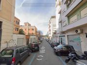 RE DI ROMA BILOCALE ARREDATO BEN COLLEGATO