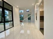 Ready for Occupancy! Brand New Corner House in Las Piñas...