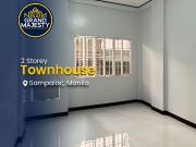 Ready for Occupancy Triplex Townhouse near España Blvd...