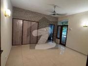 Ready To Buy A Flat 1800 Square Feet In Karachi