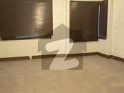 Ready To Buy A House 600 Square Yards In Karachi PECHS...