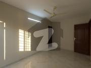 Ready To Buy A On Excellent Location House In G 13/2...