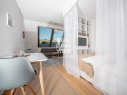 READY TO LIVE LUXURIÖS MÖBLIERTES SERVICED ALL IN....