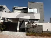 5 Bed Villa On Wide Road | Directly Opposite Masjid |...
