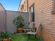 Real Estate For Lease 10/17 Boultwood Street Coffs...