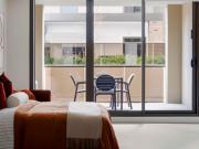 Realm Caulfield, Melbourne