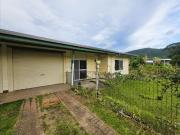 Rear duplex with fencing & lock up garage MORE PHOTOS TO...