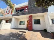 RECIDENCIA EN VENTA UBICADA EN LA CIMA, ZAPOPAN