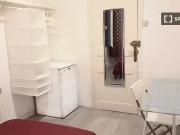 Bonito Bonita habitación en alquiler en Barcelona