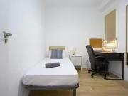 Encantador Habitación en Avinguda de la República...