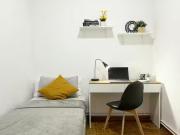 Encantador Habitación en Calle del Dos de Mayo, Universidad