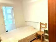 Encantador Habitación en Carrer d'Àvila, El Parc i...