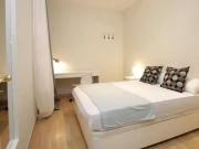 Encantador Habitación en Carrer de Caballero, Les Corts