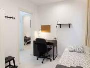 Acogedor Habitación en Carrer de Sants, Sants