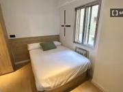 ¡Recién llegado! Habitación en piso compartido en Vista...