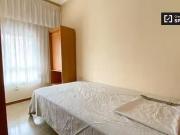 Encantador Habitaciones en apartamento de 4 dormitorios...