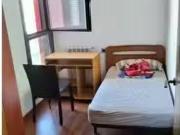 ¡Oferta! Se alquila habitación en apartamento de 1...