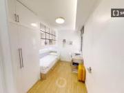 Encantador Se alquila habitación en piso compartido de 5...