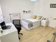 Encantador Se alquila habitación en piso compartido en...
