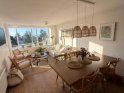 Recien Remodelado y Vista Parcial al Mar