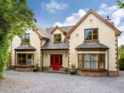 Red Row House, Ballinatray Upper, Courtown, Gorey, Co.... Red Row House, Ballinatray Upper, Courtown, Gorey, Co....