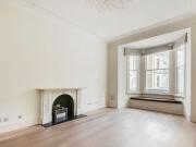 Redcliffe Square, Chelsea, 2 Bedroom Flat