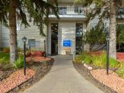 Redwood Court 1 Bedroom Apartment for Rent at 5020...