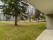 Redwood Court 2 Bedroom Apartment for Rent at 5020...