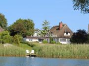 Reetvilla mit eigenem Schlei Ufer