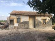 REF. 110 – Parcelas con Viviendas para Reformar –...