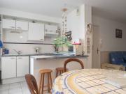 REF 2530 FOURAS APPARTEMENT T2 EN HYPER CENTRE