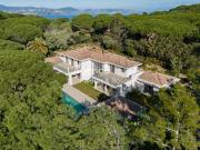 REF 264: LES PARCS DE SAINT TROPEZ MAGNIFIQUE PROPRIETE...