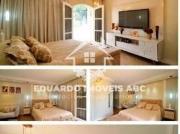 REF 5683 3 Suítes. 2 Cozinhas Ótima localização Santo...