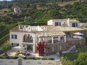 REF 613: GRIMAUD BELLE VILLA PROVENÇALE AVEC VUE MER