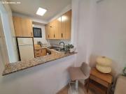 REF.7734 – Apartamento reformado de 2 dormitorios en...