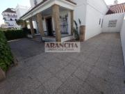 REF A01349, MARAVILLOSO CHALET EN CENTRO PLAYA REGLA...
