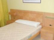Ref B152 se alquila piso moderno con cochera cerrada