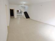 Refaccionada a Nuevo Casa sobre lote propio 8.66x16 3...