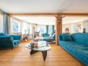 Référence: 6536 CLG Appartement rénové de 227m², avec...