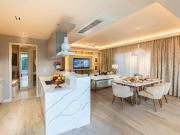 Refined 2 Bedroom Living Space with Prime City Access in...