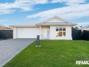 Near New Luxury on 1,001m2 | 5m Side Access | Solar +...