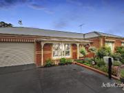 Refined family living in the heart of Templestowe Lower