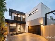 Refined Luxury in Lifestyle Locale