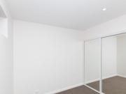 Refined modern apartment in the heart of Old Kingston